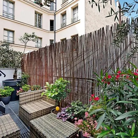 Marais Beaubourg Area Parigi