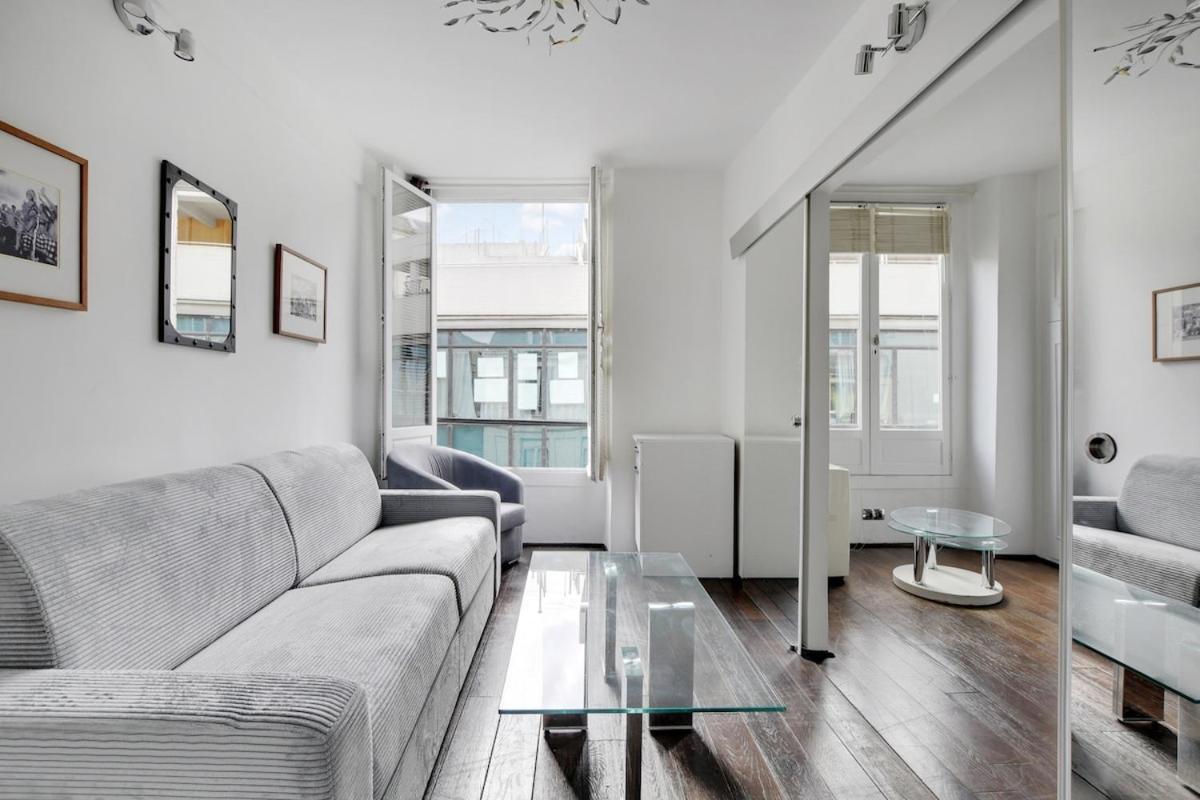 Apartment Paris Marais Beaubourg Area *