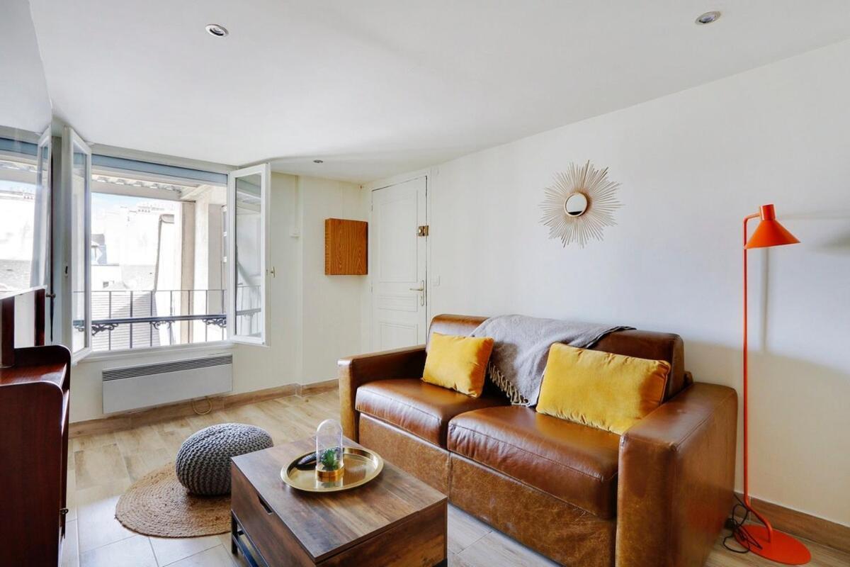 Paris Marais Beaubourg Area Apartment Paris