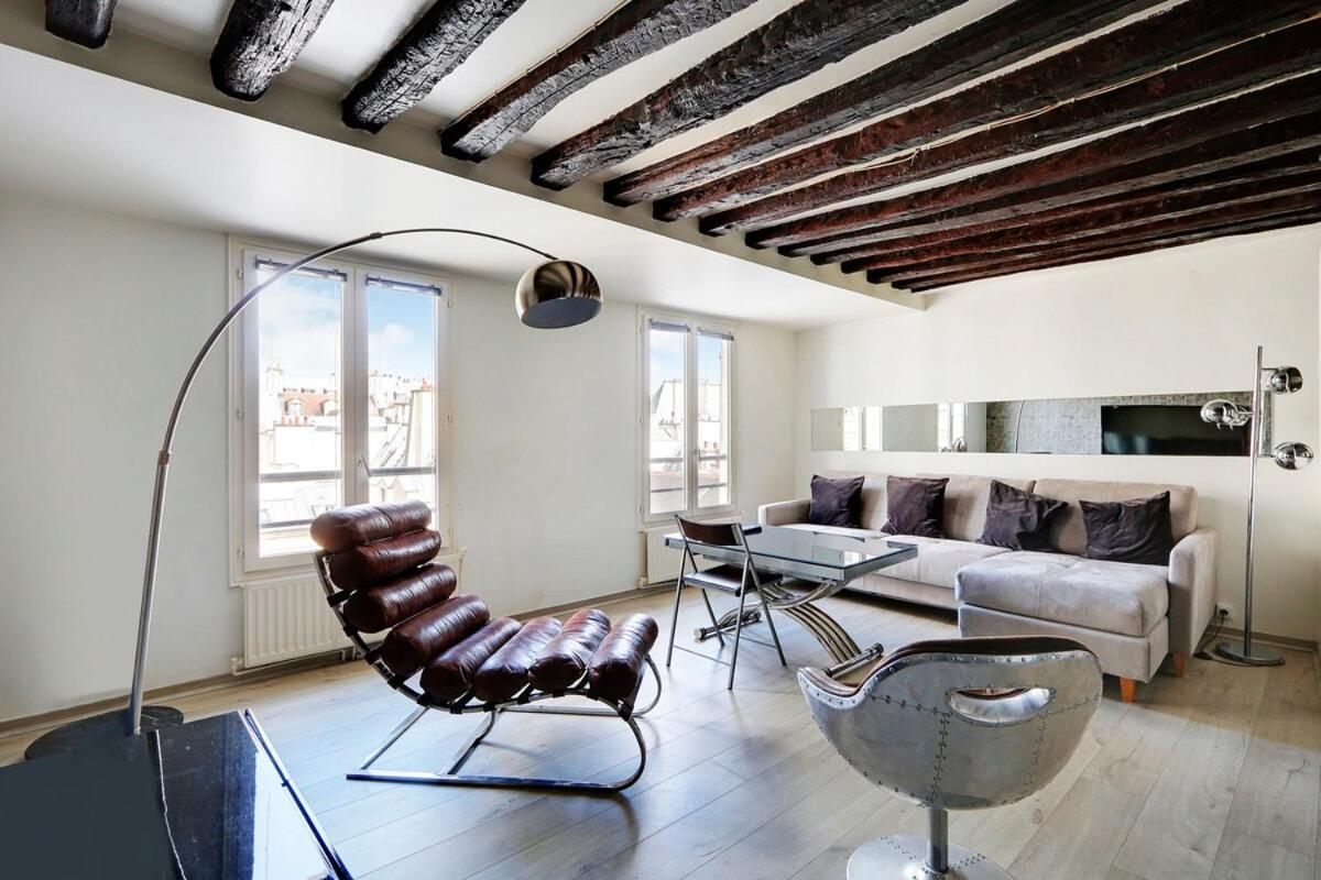 Apartment Paris Marais Beaubourg Area