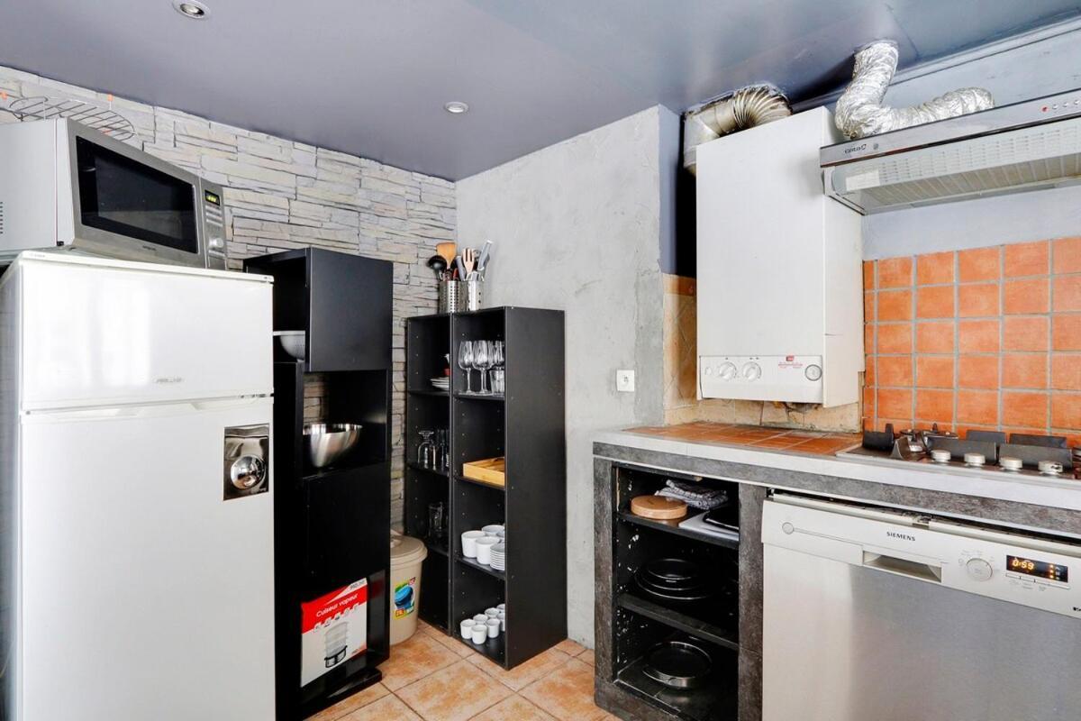 Paris Marais Beaubourg Area Apartment Paris